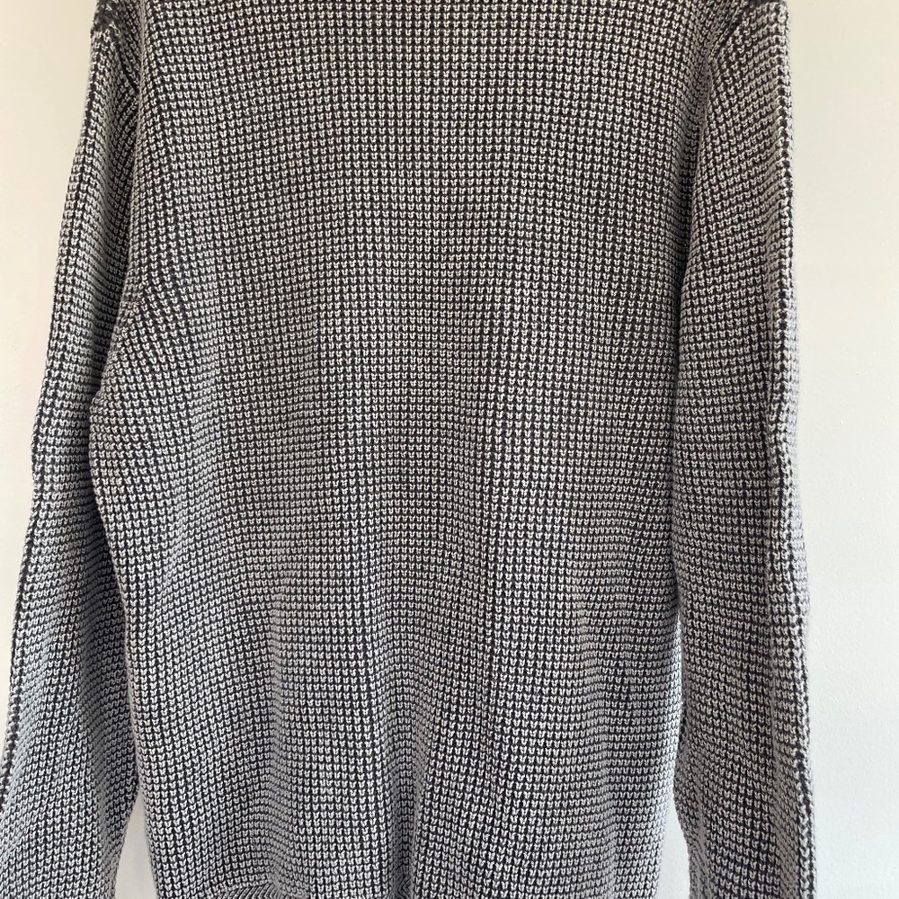 Knit  sweater